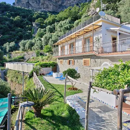 Penelope Amalfi Coast فيلة *